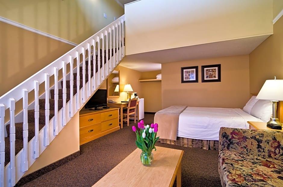 Econo Lodge Inn & Suites Kelowna Kültér fotó